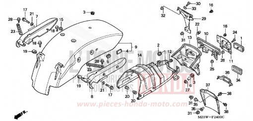 GARDE-BOUE ARRIERE VF750CX de 1999